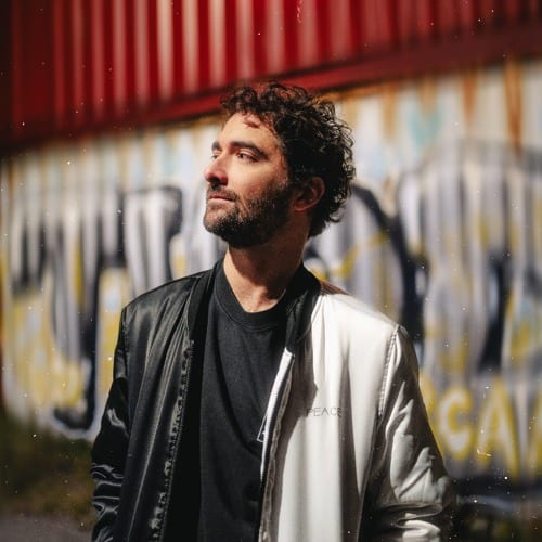 NAIVA